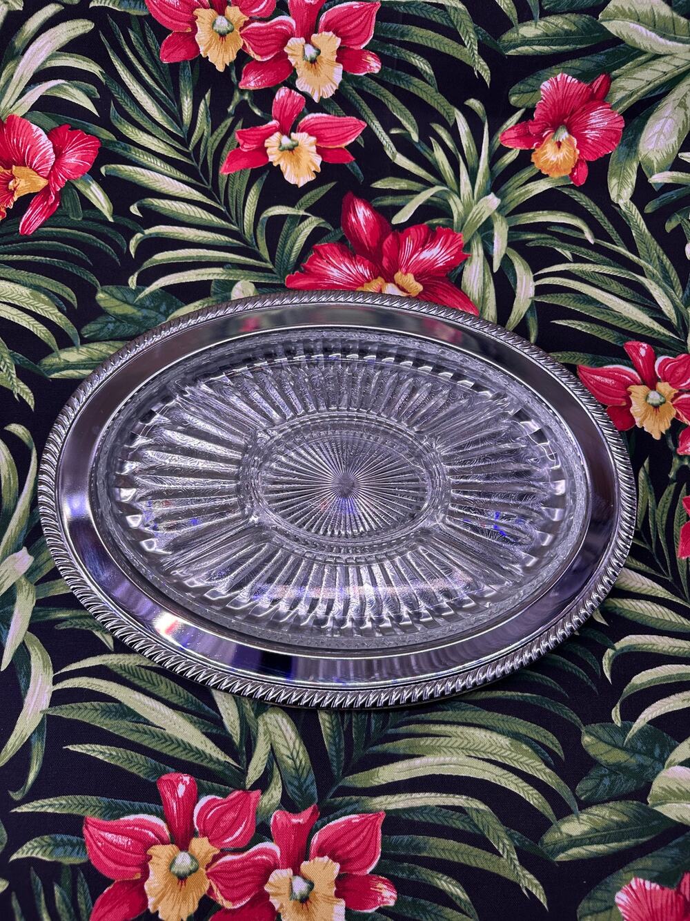 Vintage Towle Silverplated Oval Pattern Serving Tray